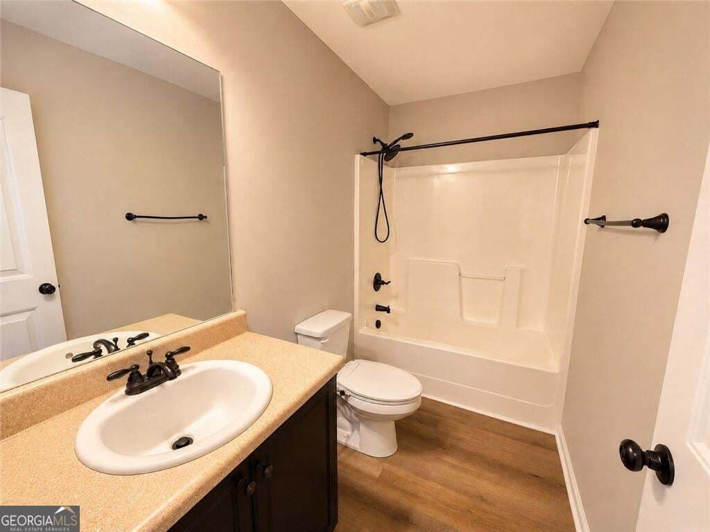 4 bedroom, 2.5 bathroom, 2,256 sq ft single family residence for sale at 873 Westlawn Drive, Grovetown, GA 30813 — photo 8