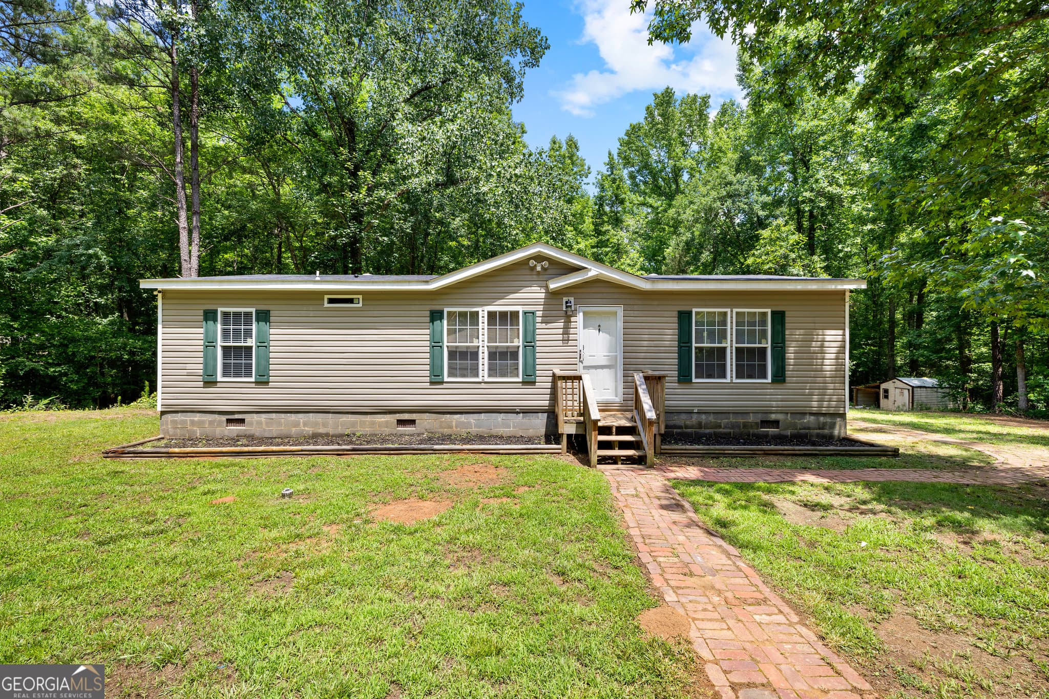 3 bedroom, 2 bathroom, 1,344 sq ft single family residence sold at 888 Minardi Drive, Hogansville, GA 30230