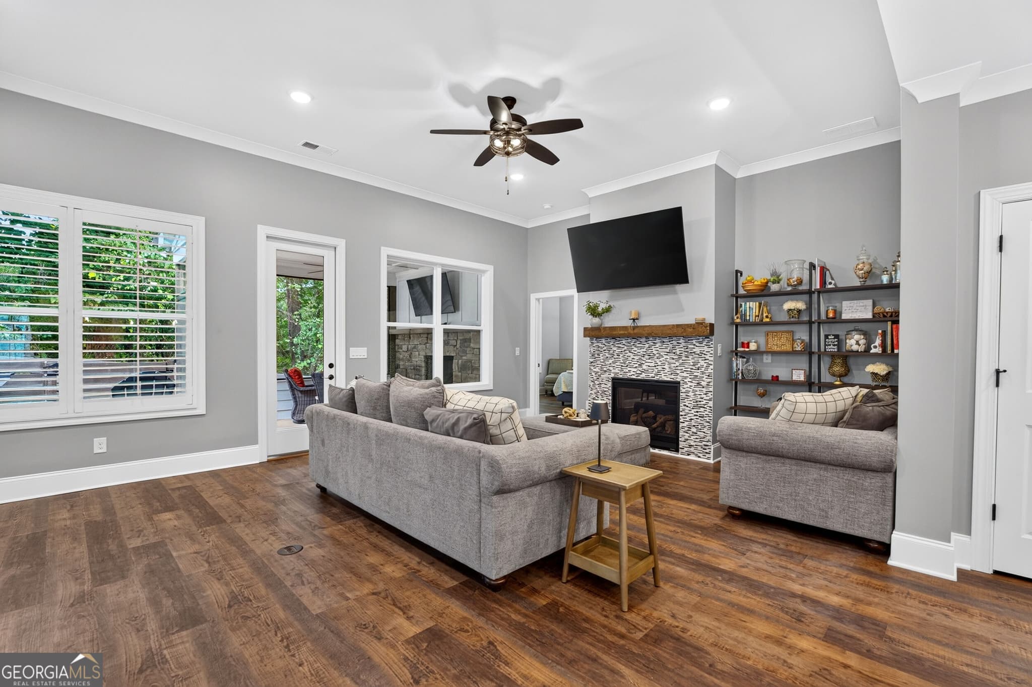 4 bedroom, 3 bathroom, 2,633 sq ft single family residence for sale at 1058 Amarose Lane, Marietta, GA 30066 — photo 6