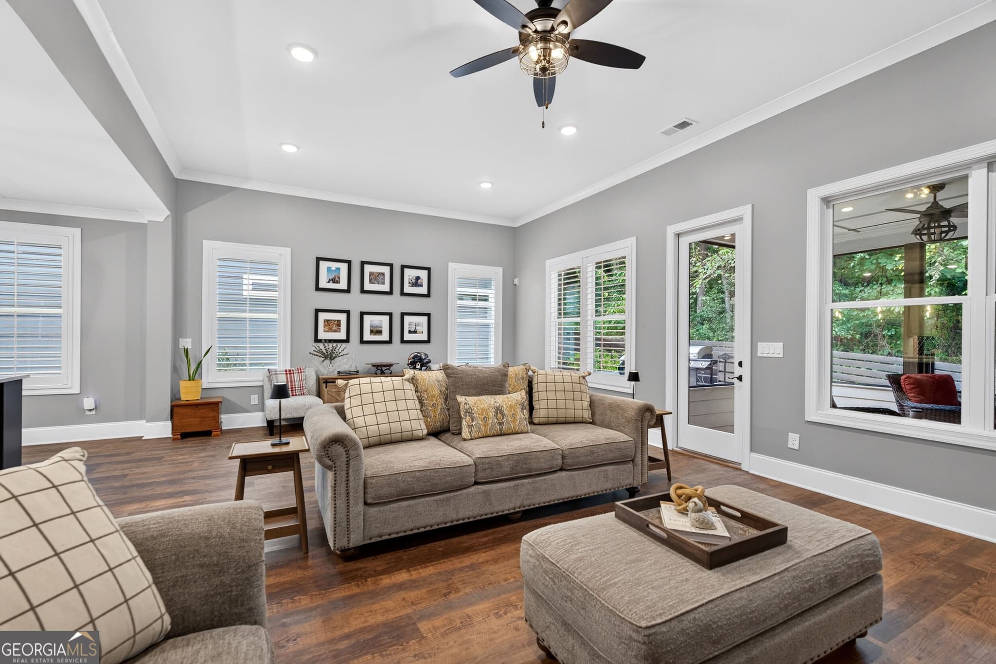 4 bedroom, 3 bathroom, 2,633 sq ft single family residence for sale at 1058 Amarose Lane, Marietta, GA 30066 — photo 7