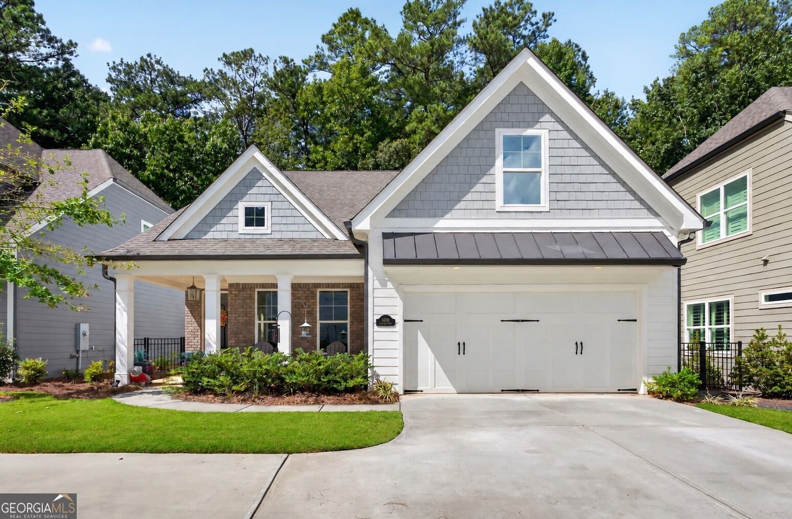 4 bedroom, 3 bathroom, 2,633 sq ft single family residence for sale at 1058 Amarose Lane, Marietta, GA 30066 — photo 1 of 29