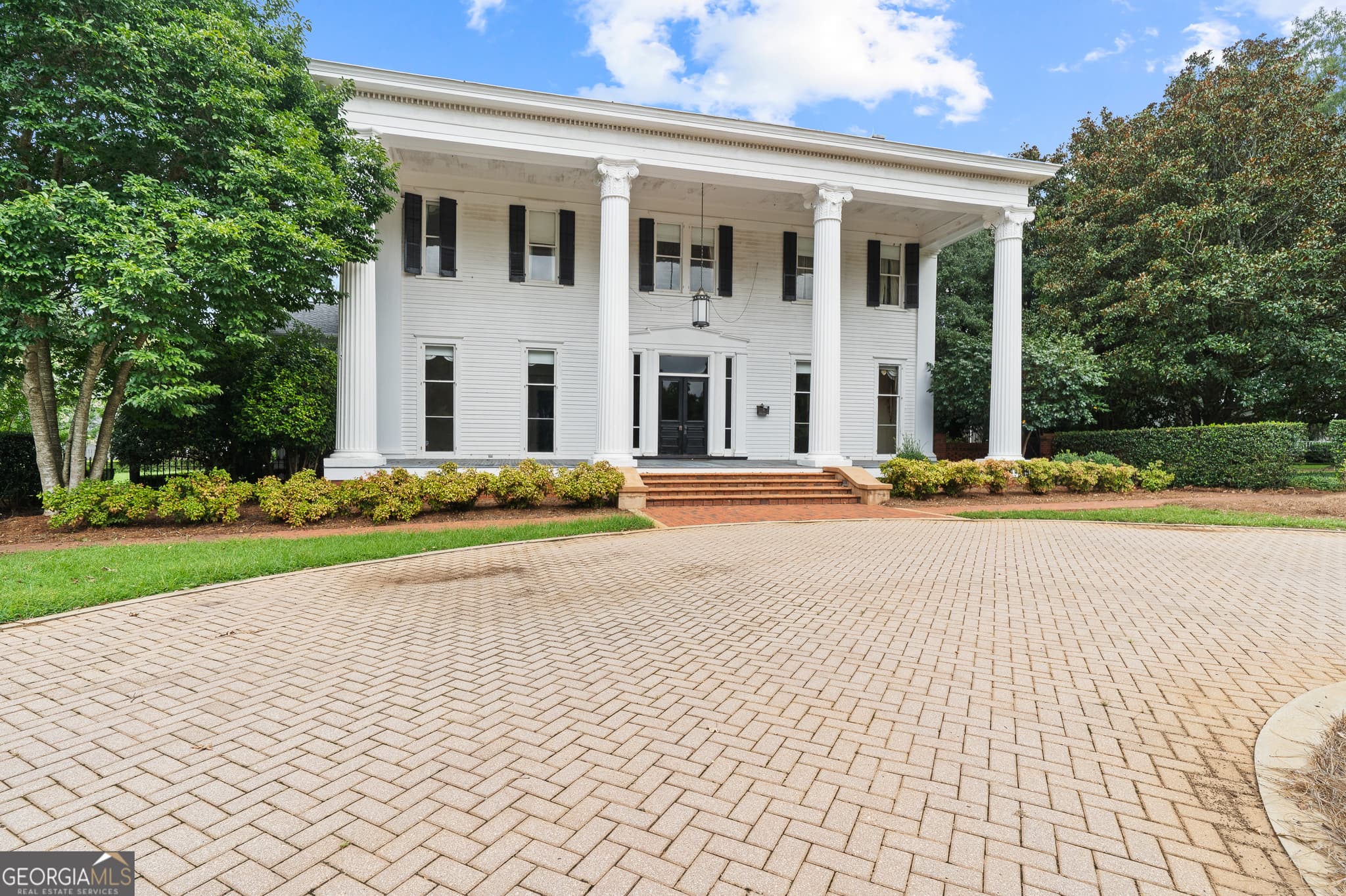 6 bedroom, 8 bathroom, 15,825 sq ft single family residence for sale at 617 Dixie Avenue, Madison, GA 30650 — photo 5