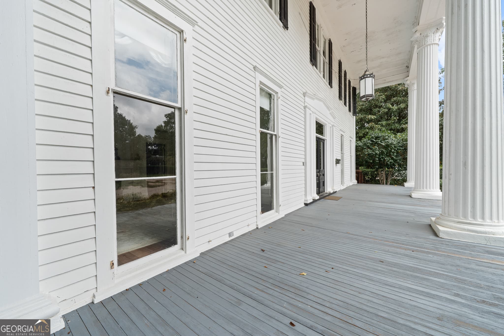 6 bedroom, 8 bathroom, 15,825 sq ft single family residence for sale at 617 Dixie Avenue, Madison, GA 30650 — photo 9