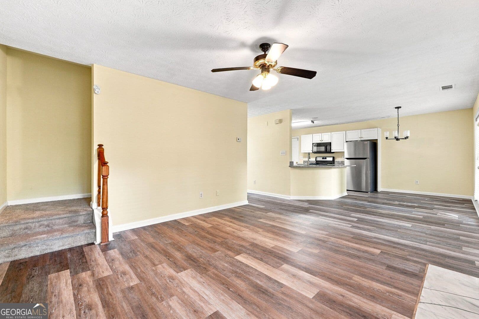 3 bedroom, 2.5 bathroom, 1,868 sq ft single family residence for rent at 964 Bexhill Drive, Lawrenceville, GA 30043 for $2,045 a month — photo 7