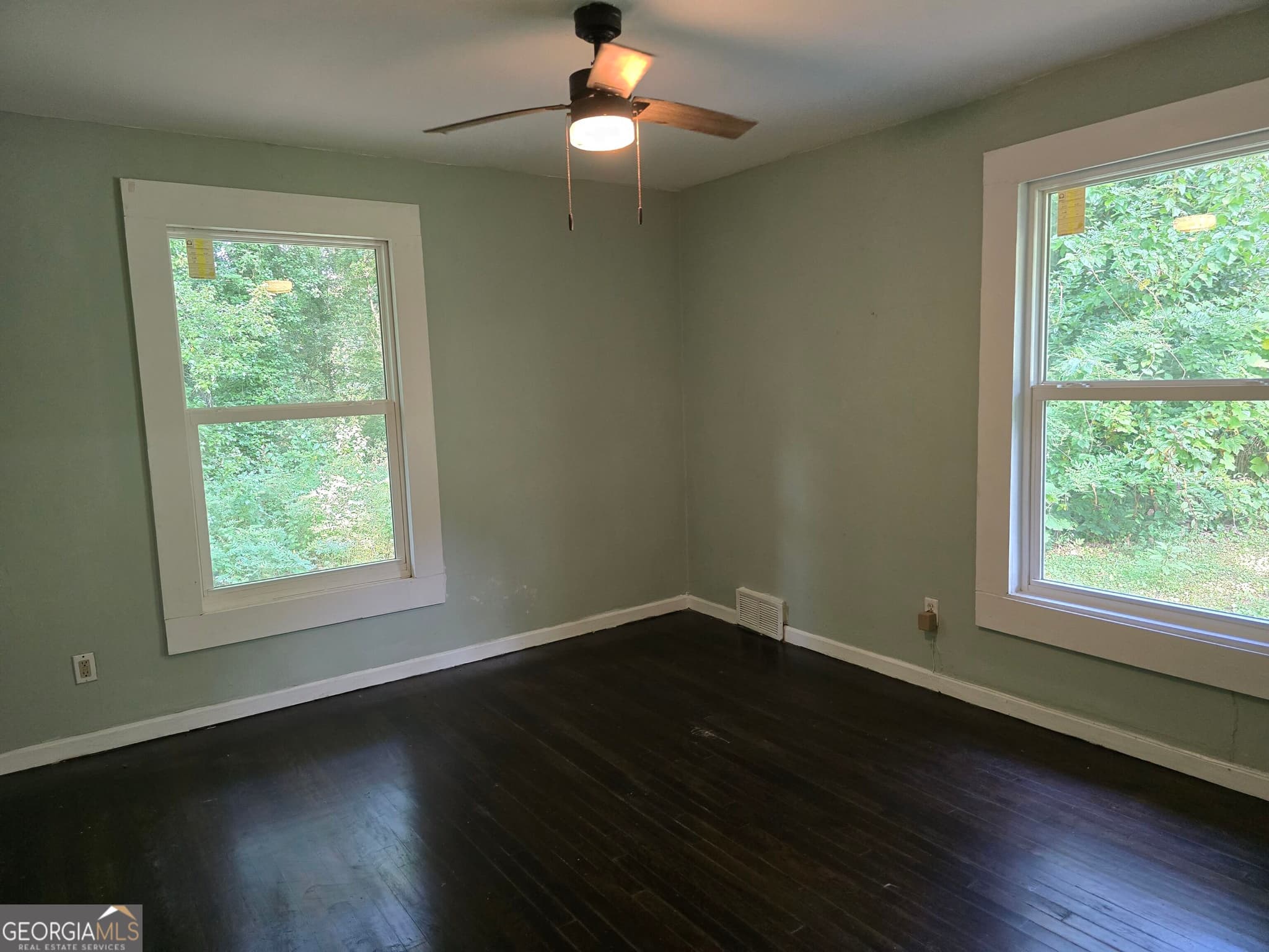 3 bedroom, 2 bathroom single family residence for rent at 3220 Memorial Drive, Decatur, GA 30032 for $1,850 a month — photo 7
