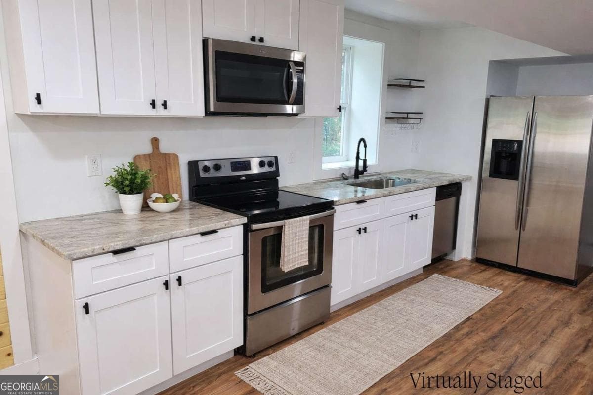 3 bedroom, 3 bathroom, 1,632 sq ft single family residence for sale at 2802 Palm Drive, East Point, GA 30344 — photo 10