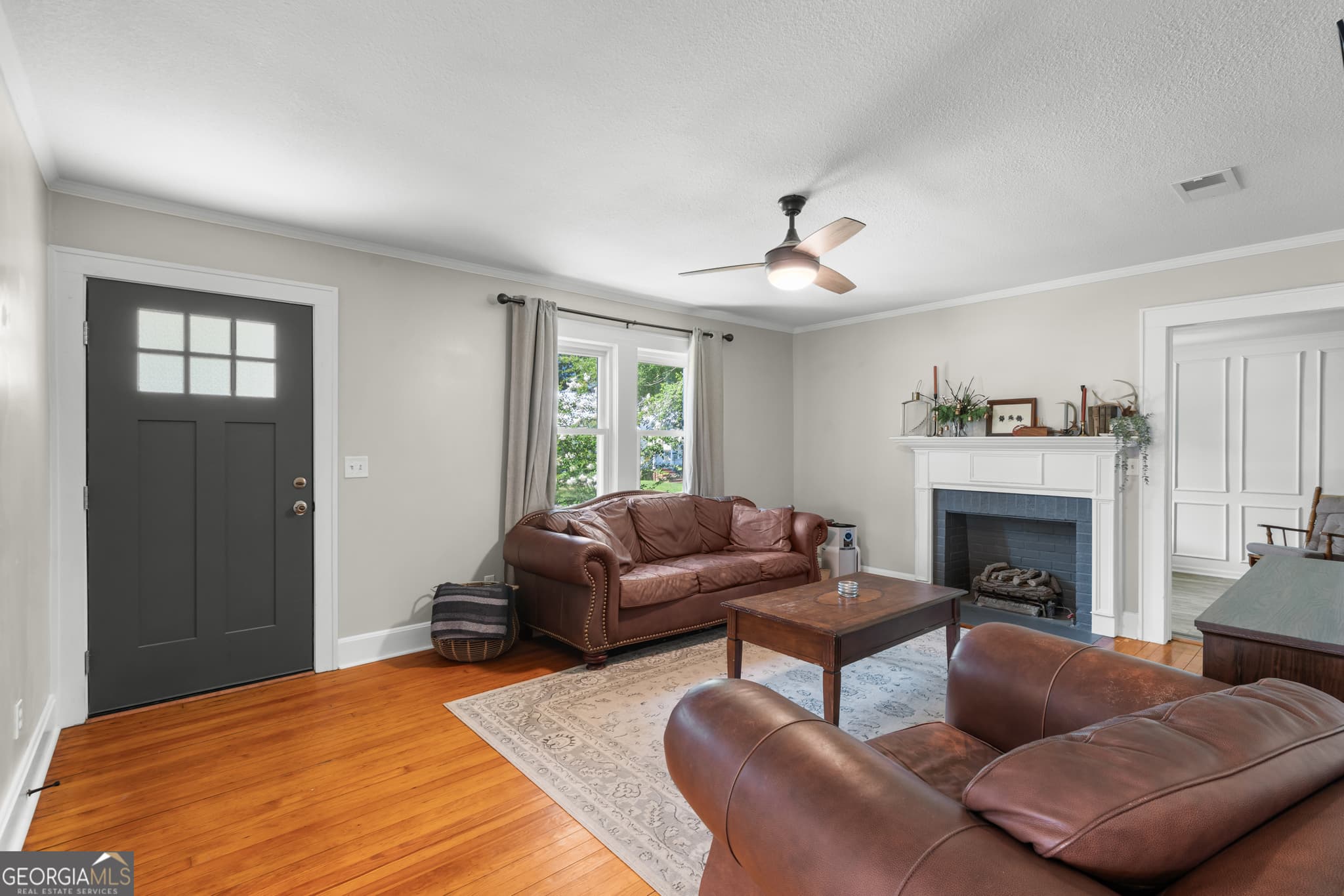 3 bedroom, 2 bathroom, 1,346 sq ft single family residence for sale at 107 Dixie Avenue, Sylvania, GA 30467 — photo 3