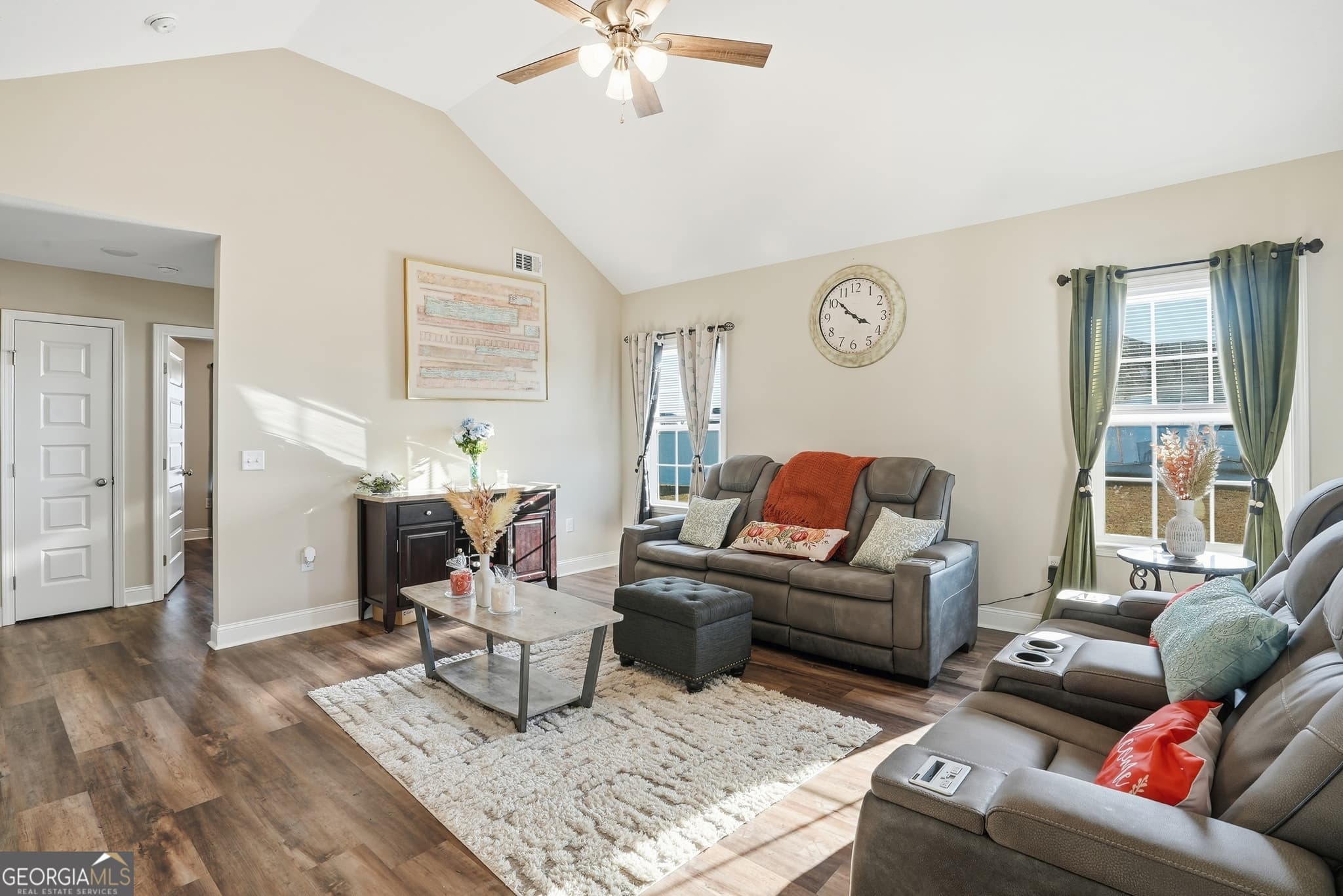 3 bedroom, 2 bathroom, 1,448 sq ft single family residence under contract at 806 Centipede Court, Statesboro, GA 30458 — photo 3