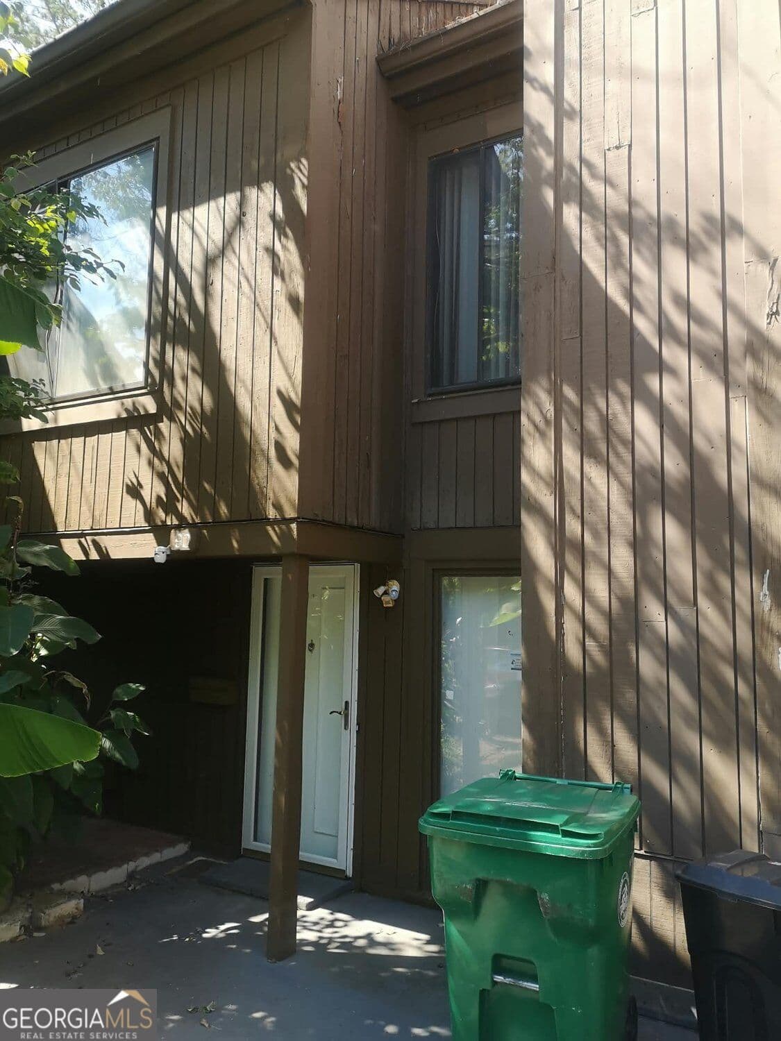 4 bedroom, 4 bathroom, 2,164 sq ft townhouse for rent at 90 Willowick Drive, Lithonia, GA 30038 for $2,250 a month — photo 1 of 1