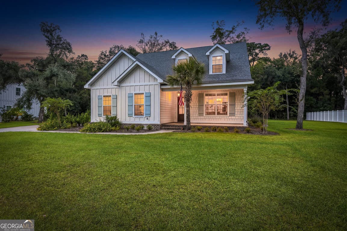 4 bedroom, 3.5 bathroom, 2,928 sq ft single family residence for sale at 164 Old Wharf Road, Brunswick, GA 31523 — photo 7