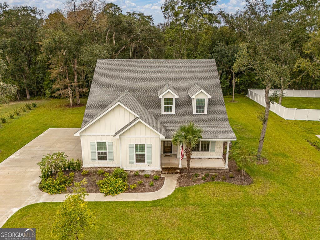 4 bedroom, 3.5 bathroom, 2,928 sq ft single family residence for sale at 164 Old Wharf Road, Brunswick, GA 31523 — photo 3