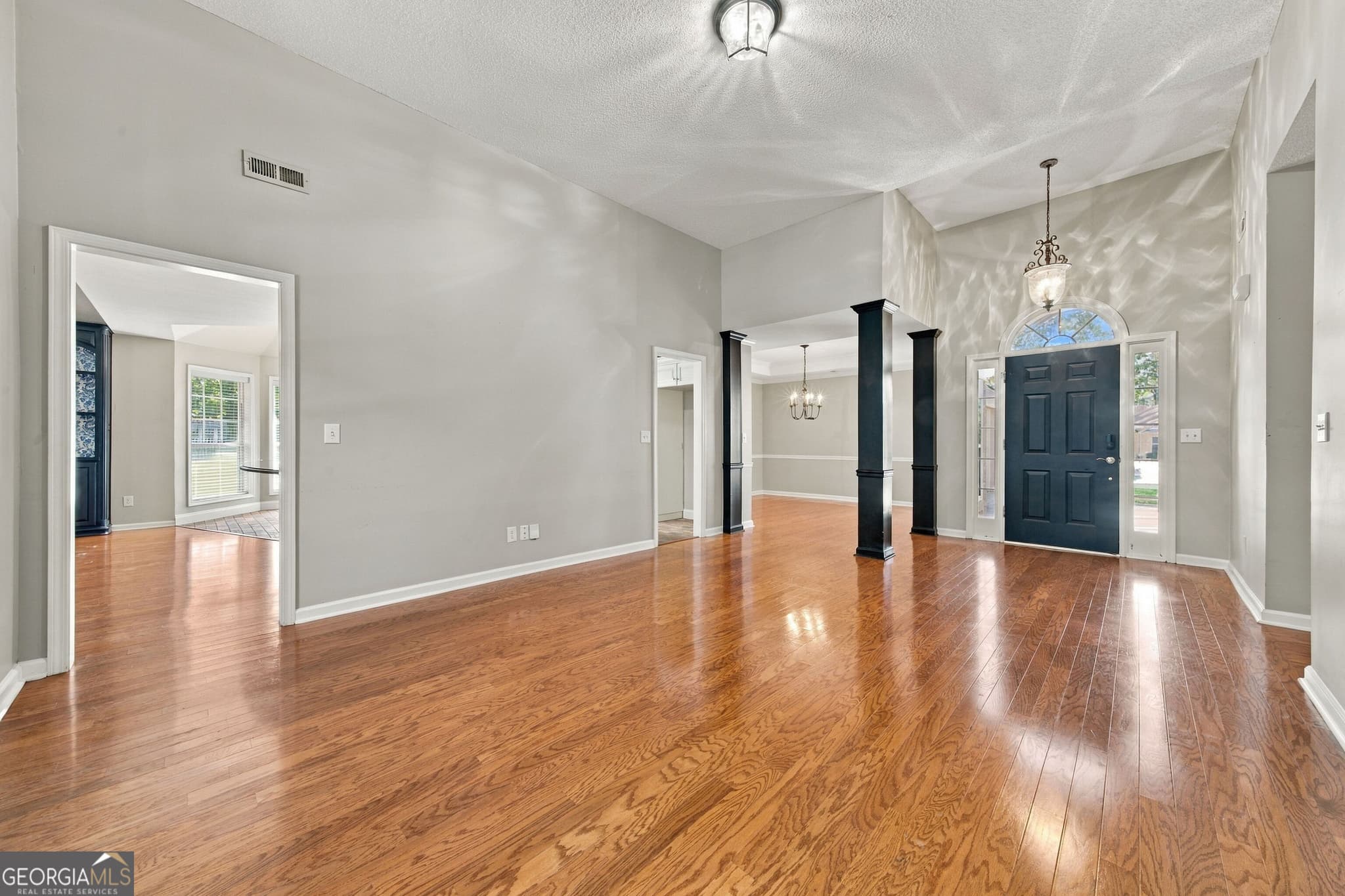 5 bedroom, 4 bathroom, 3,041 sq ft single family residence for sale at 404 Cimaron Park, Peachtree City, GA 30269 — photo 7