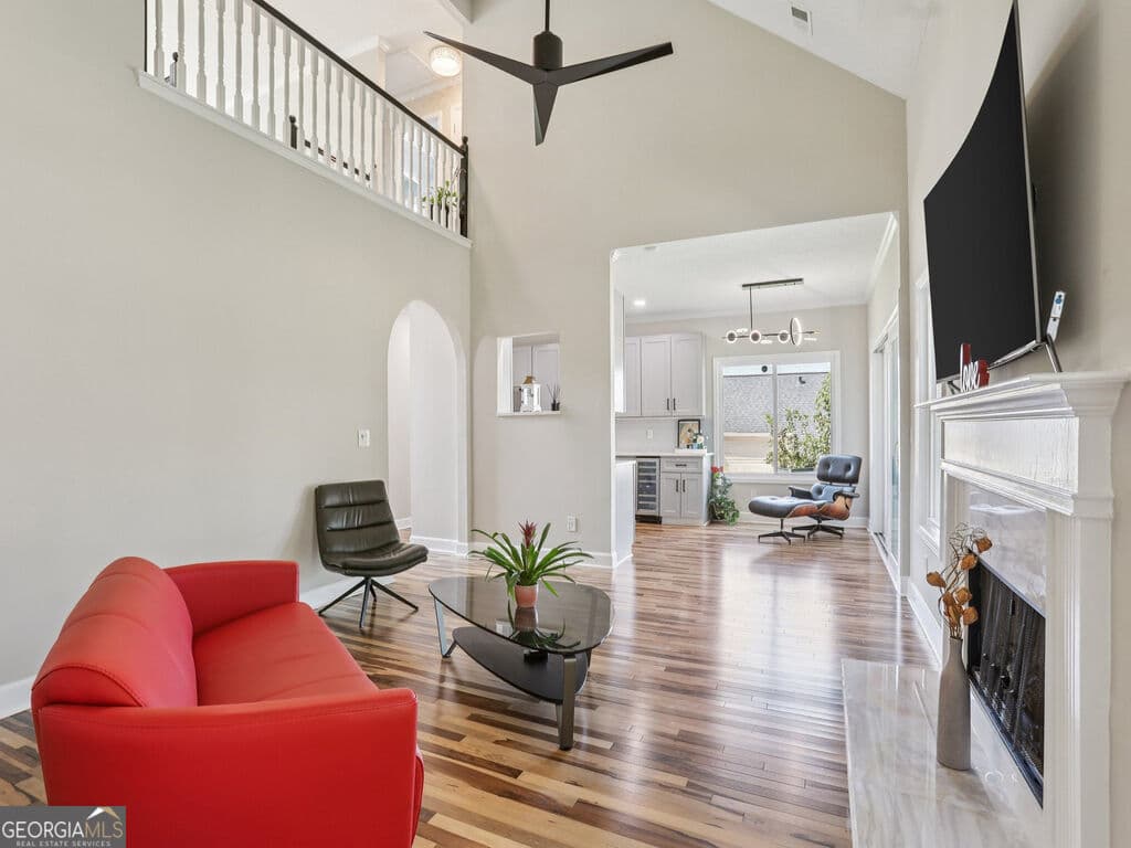 3 bedroom, 2.5 bathroom, 2,170 sq ft single family residence for sale at 1021 Soaring Drive, Marietta, GA 30062 — photo 2