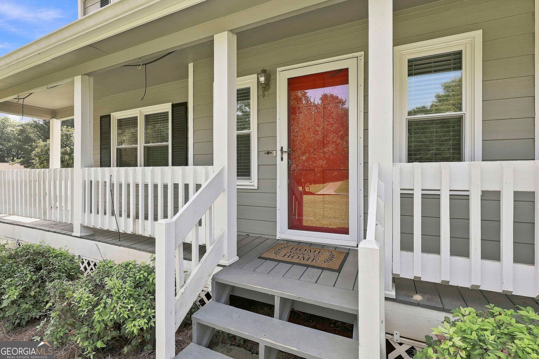 3 bedroom, 2.5 bathroom, 1,902 sq ft single family residence for sale at 185 Clearbrook Way, Fayetteville, GA 30215 — photo 4