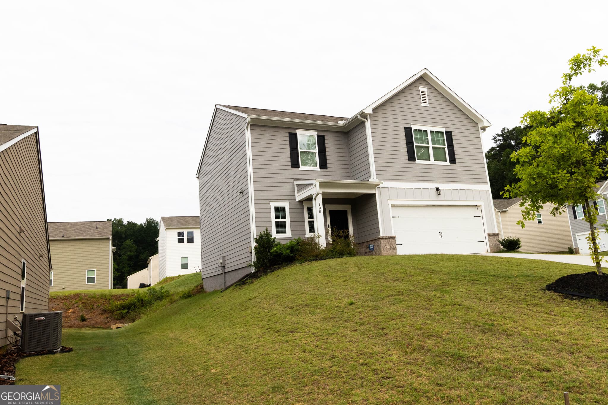 4 bedroom, 2.5 bathroom, 1,870 sq ft single family residence for sale at 198 Colbury Street, Villa Rica, GA 30180 — photo 2