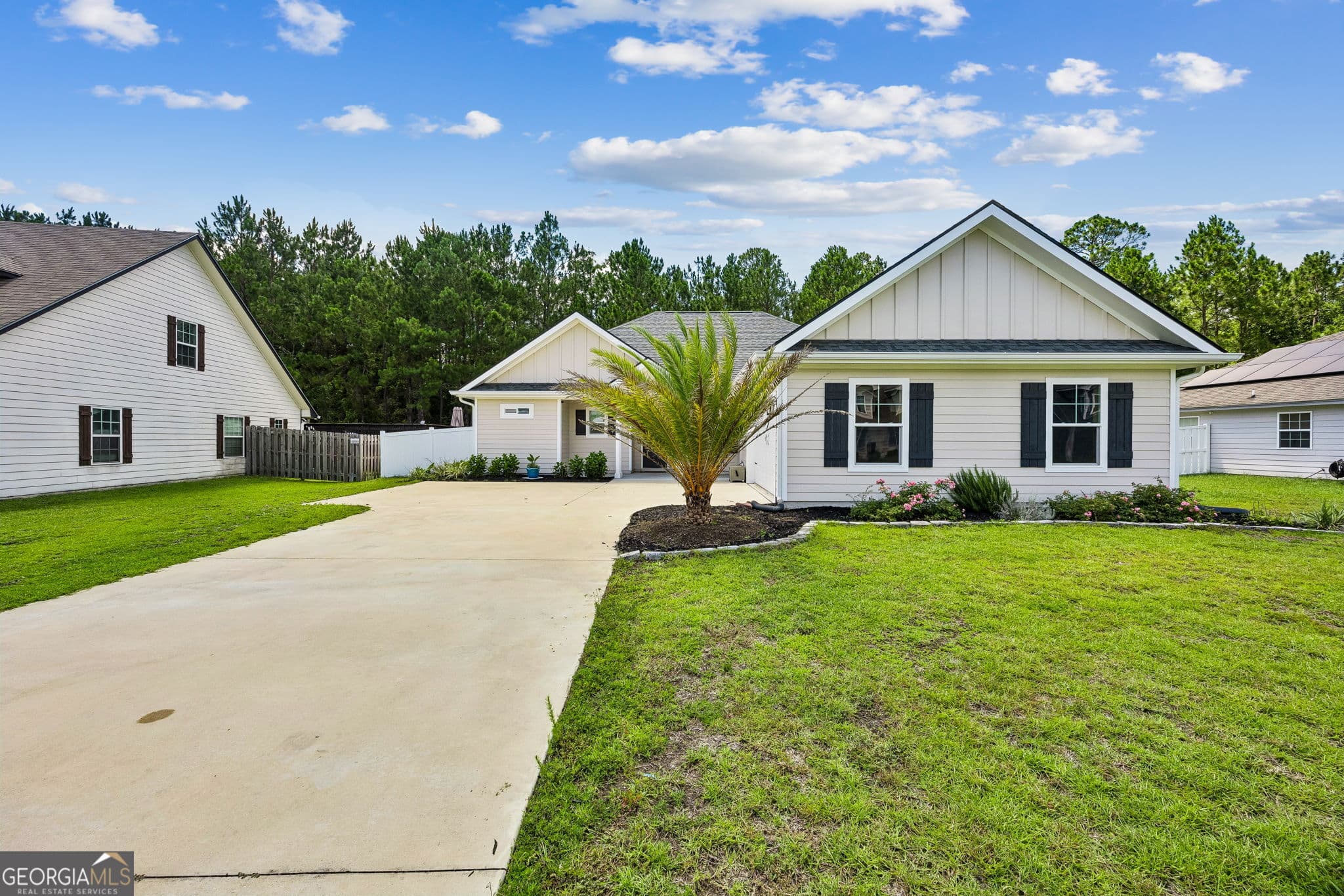 3 bedroom, 2 bathroom, 1,885 sq ft single family residence for sale at 611 Victorias Circle, St. Marys, GA 31558 — photo 4