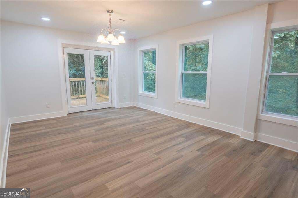 5 bedroom, 3 bathroom, 2,576 sq ft single family residence for sale at 2128 Kimberly Road, Atlanta, GA 30331 — photo 8