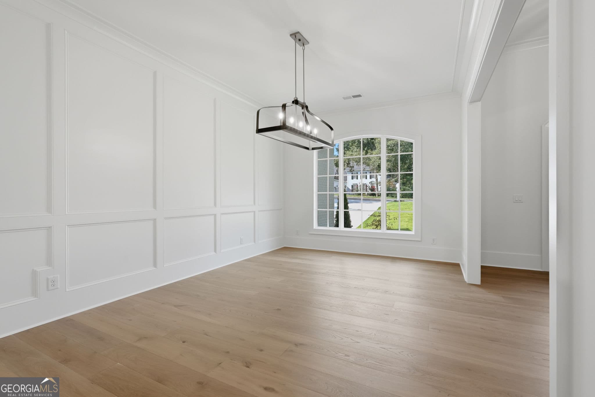 4 bedroom, 4.5 bathroom, 4,868 sq ft single family residence for sale at 82 Ridgetop Court, Dawsonville, GA 30534 — photo 9