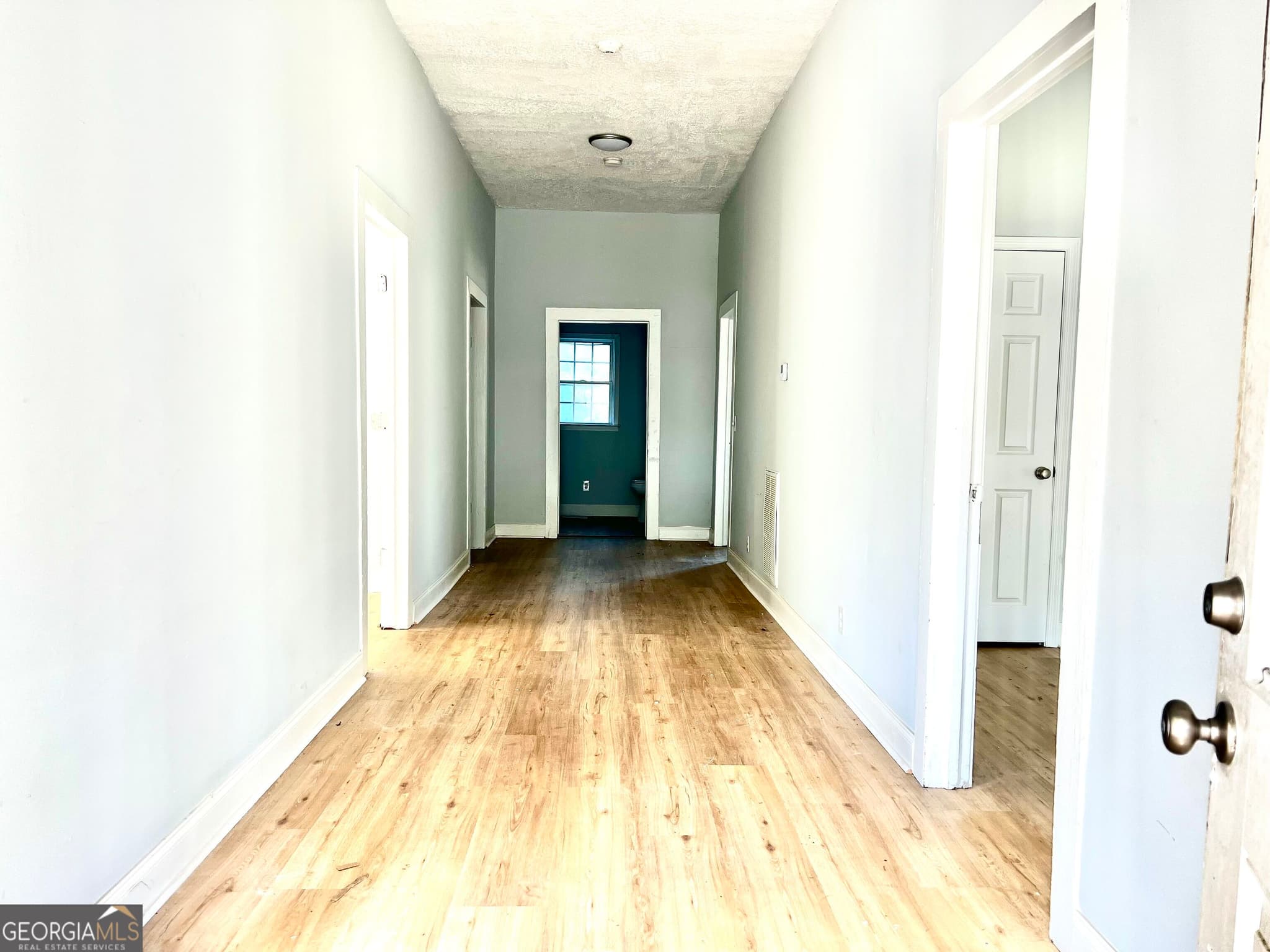 3 bedroom, 2 bathroom, 1,624 sq ft single family residence for sale at 418 Harper Avenue, Rome, GA 30161 — photo 2