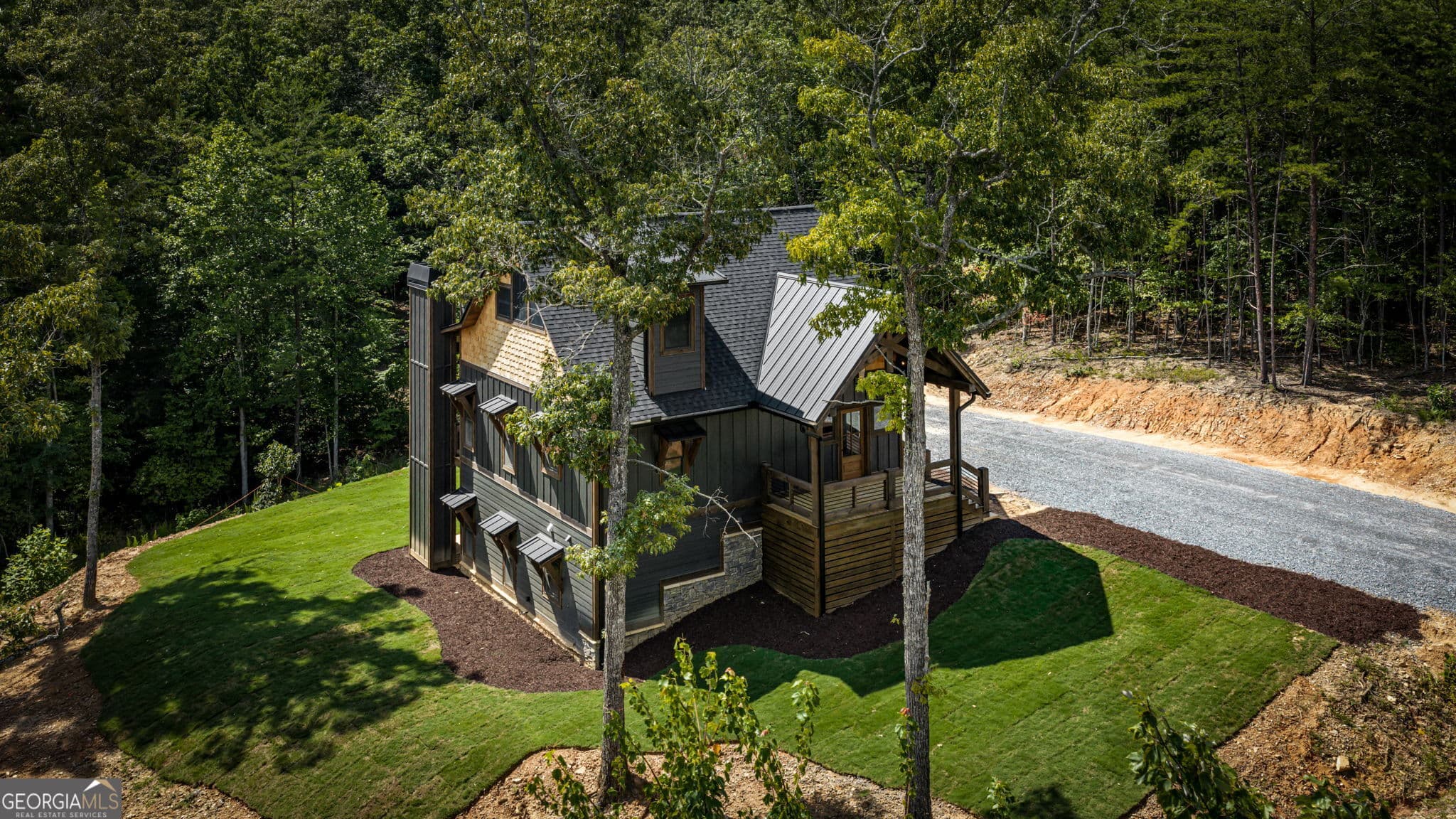 3 bedroom, 3 bathroom, 2,300 sq ft single family residence for sale at 45 Wildflower Drive, Mineral Bluff, GA 30559 — photo 6