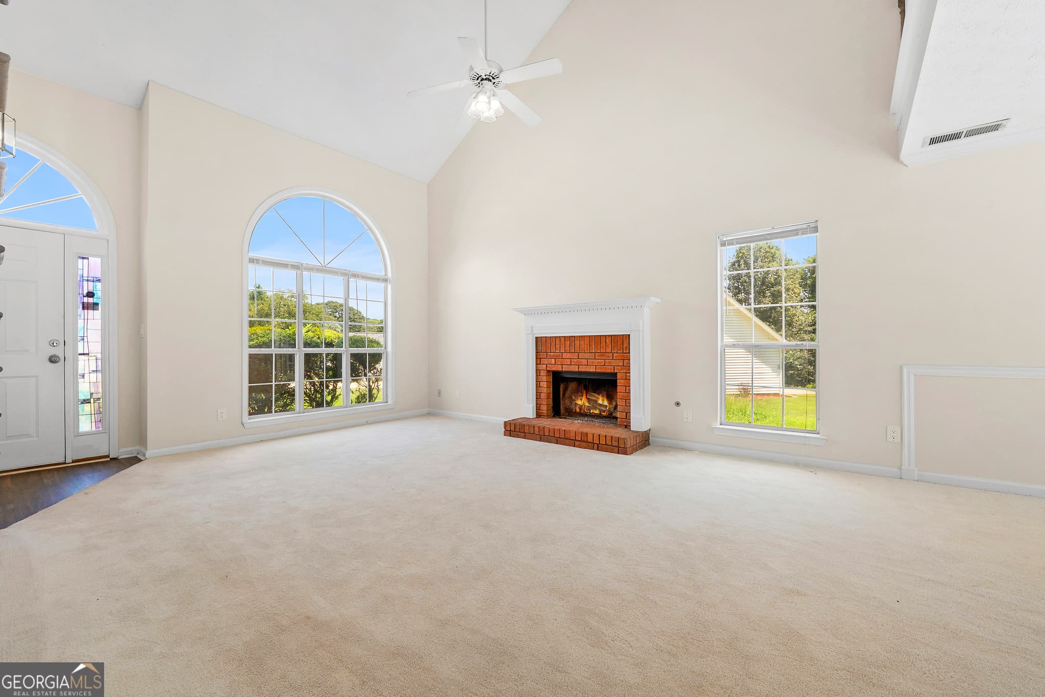 3 bedroom, 2.5 bathroom, 1,627 sq ft single family residence for sale at 12270 Players Court, Fayetteville, GA 30215 — photo 5