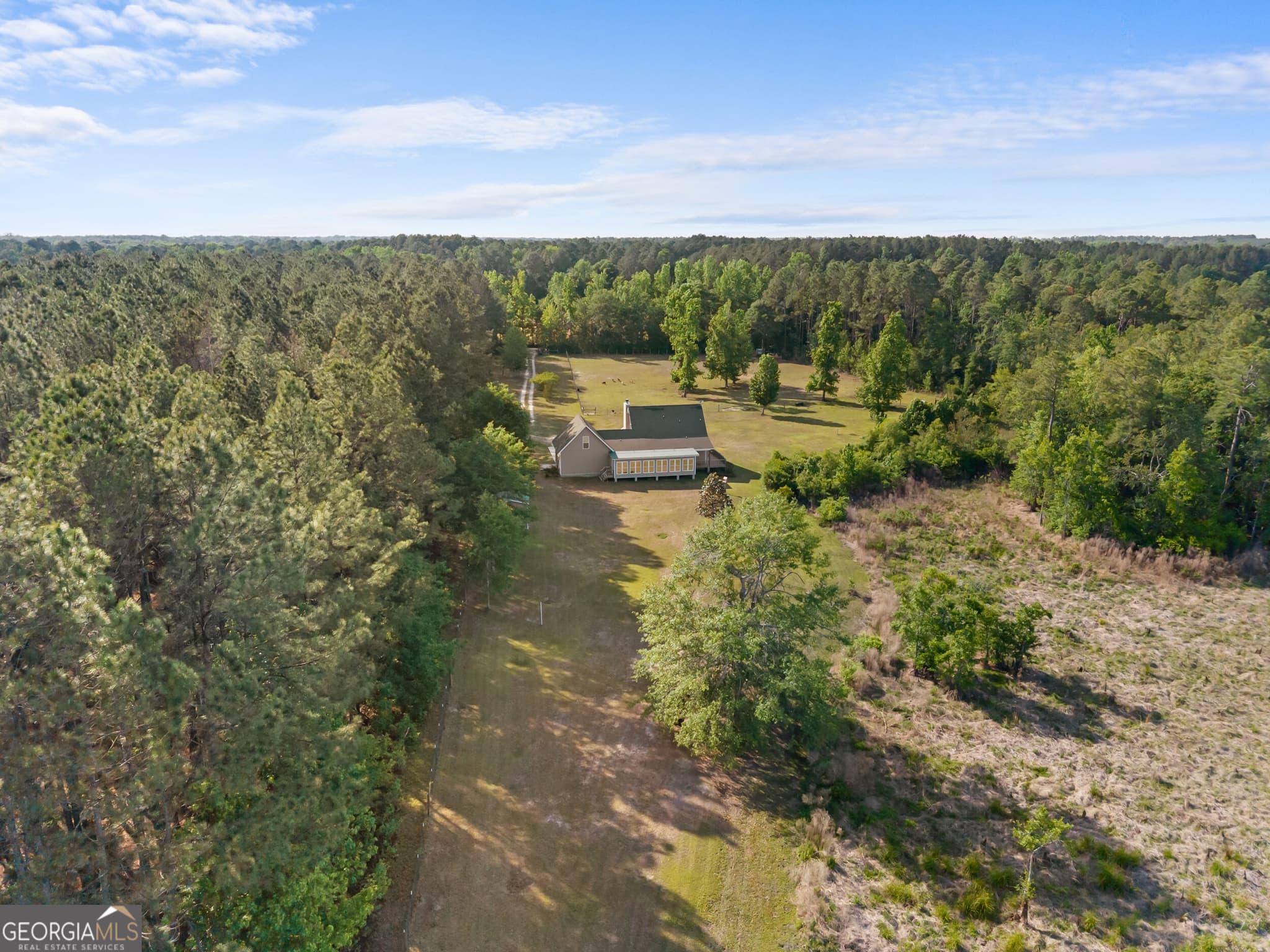 3 bedroom, 2.5 bathroom, 3,415 sq ft single family residence for sale at 452 Joe Oglesby Road, Portal, GA 30450 — photo 6
