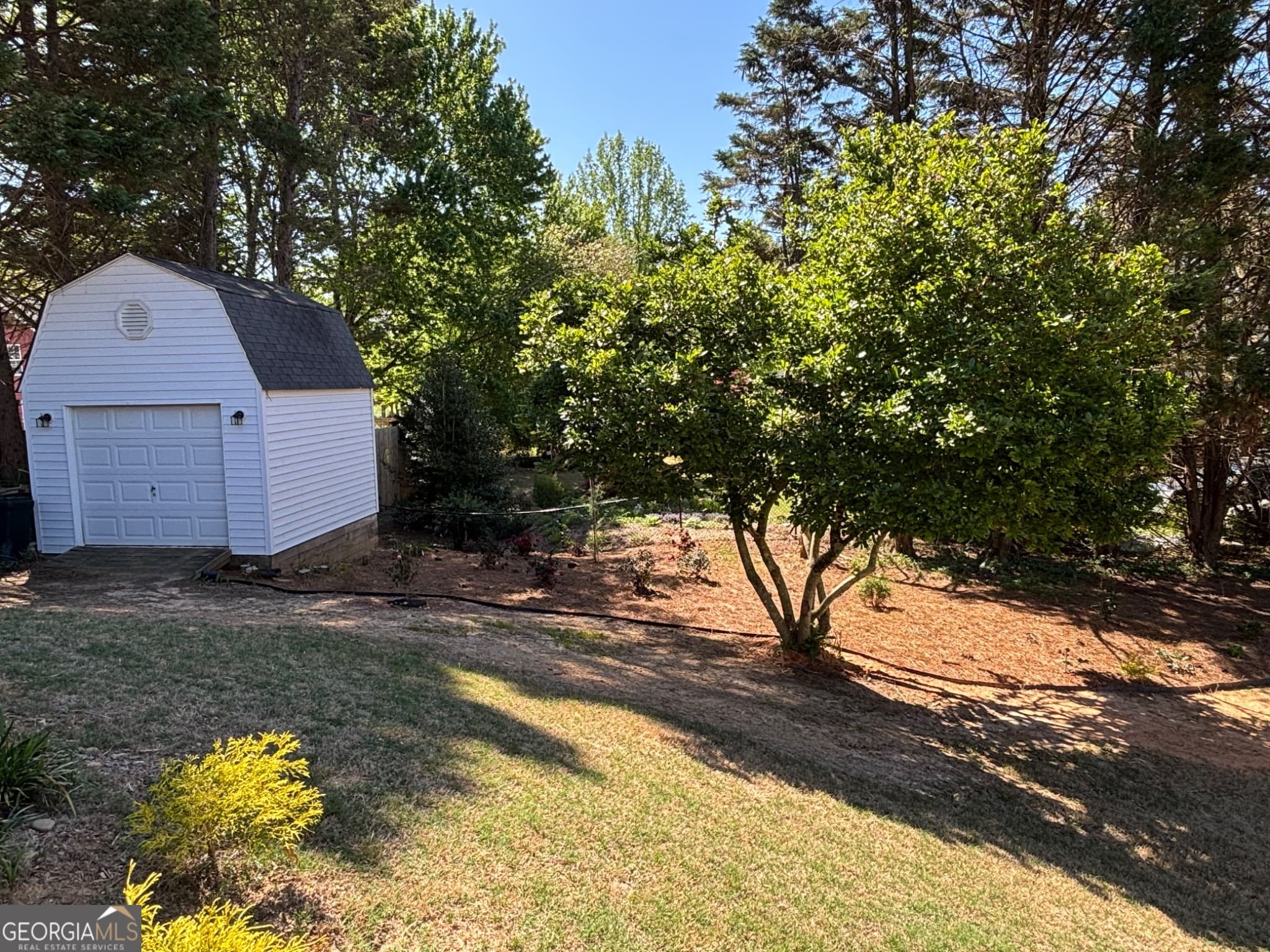 5 bedroom, 4.5 bathroom, 3,663 sq ft single family residence for sale at 1435 Barrett Place Lane, Lawrenceville, GA 30043 — photo 9