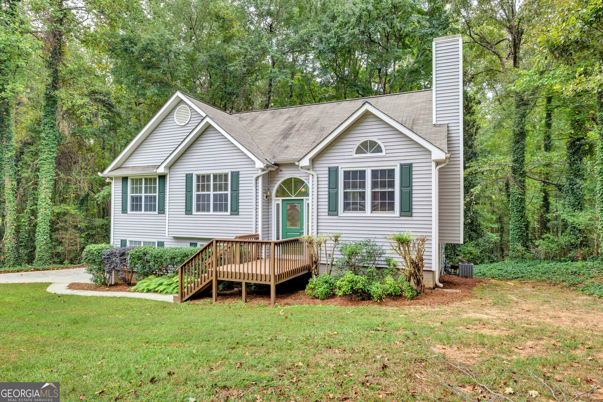 3 bedroom, 2 bathroom, 1,294 sq ft single family residence for sale at 162 Marsha Way, Sharpsburg, GA 30277 — photo 10