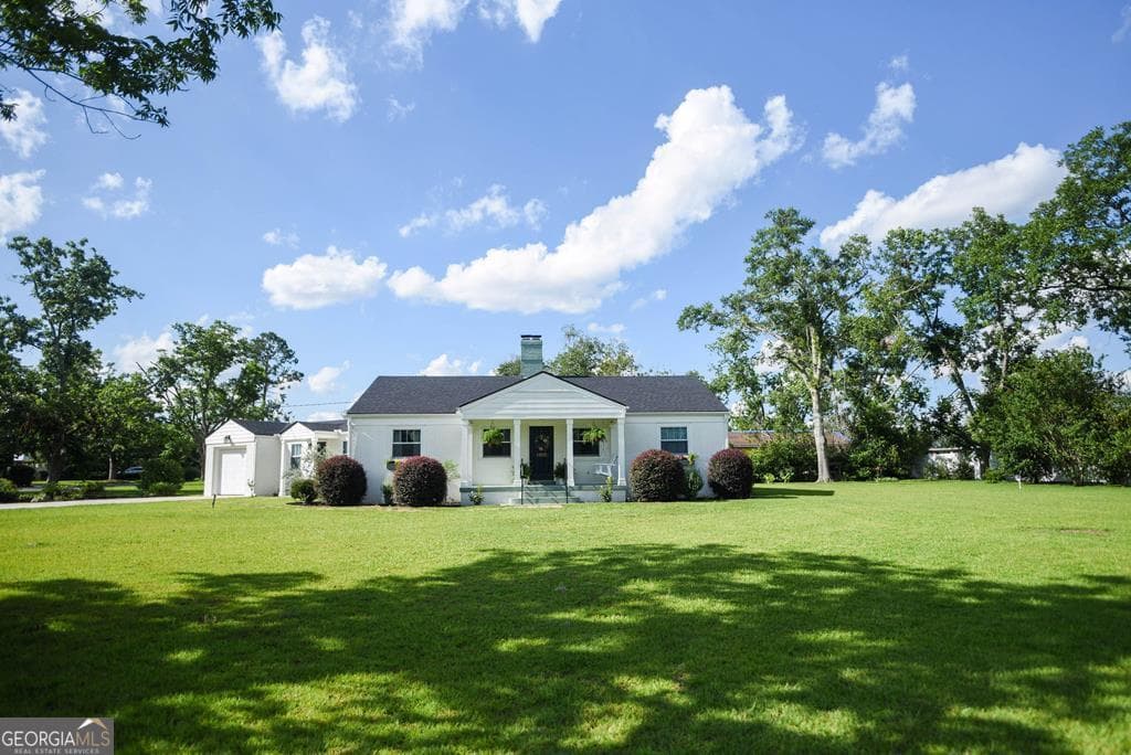 1305 Parkway Drive, Vidalia, GA 30474 — most recent listing photo