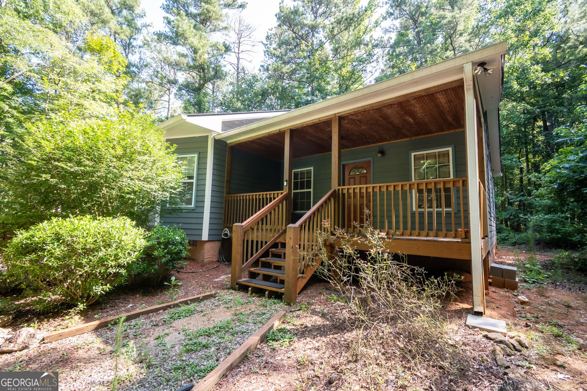2 bedroom, 2 bathroom, 3,044 sq ft single family residence for rent at 770 Cherokee Trail, Winterville, GA 30683 for $1,700 a month — photo 3