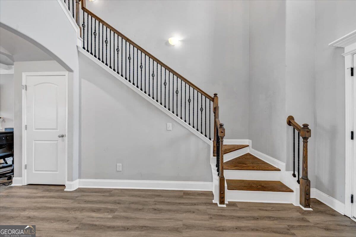 5 bedroom, 4.5 bathroom, 3,308 sq ft single family residence for sale at 610 Samantha Brooke Way, Bonaire, GA 31005 — photo 8