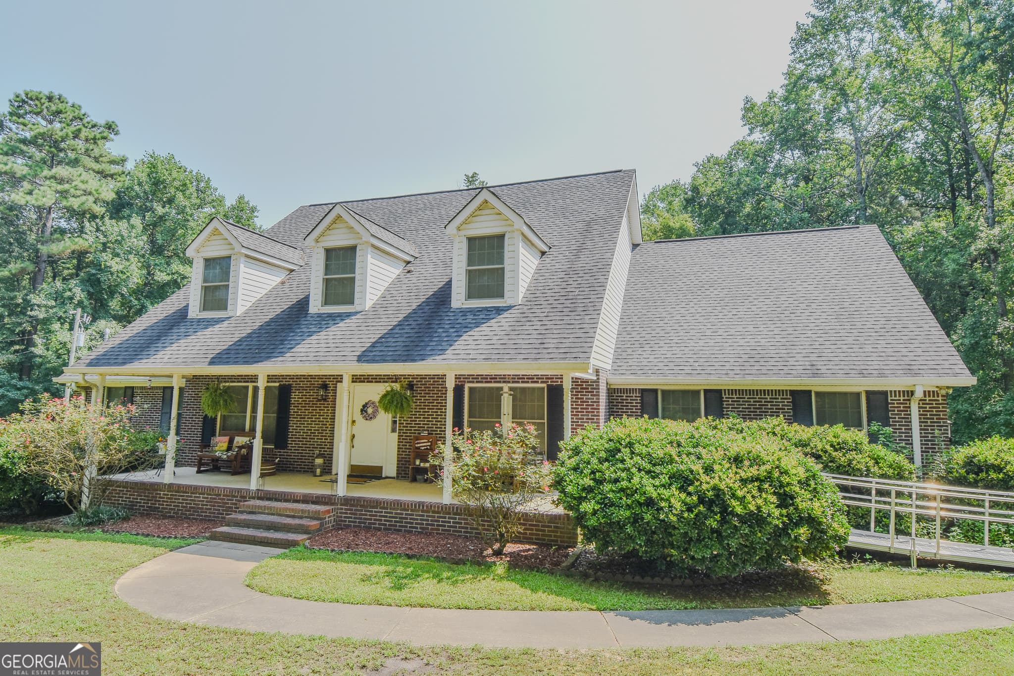 6 bedroom, 3.5 bathroom, 3,481 sq ft single family residence for sale at 441 Campbell Road, Meansville, GA 30256 — photo 2