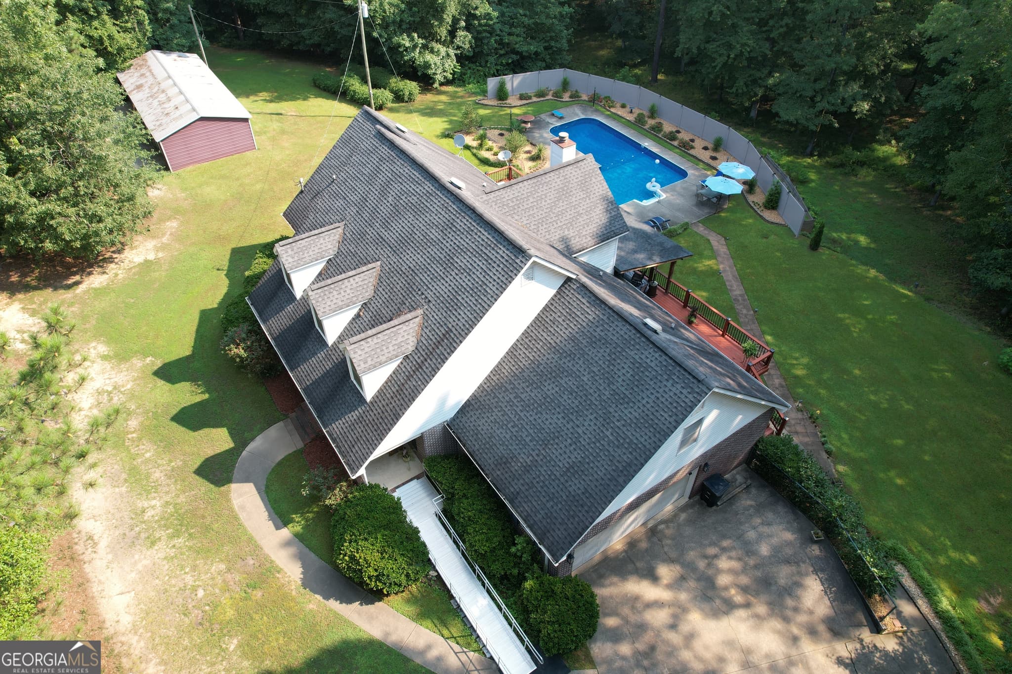 6 bedroom, 3.5 bathroom, 3,481 sq ft single family residence for sale at 441 Campbell Road, Meansville, GA 30256 — photo 3