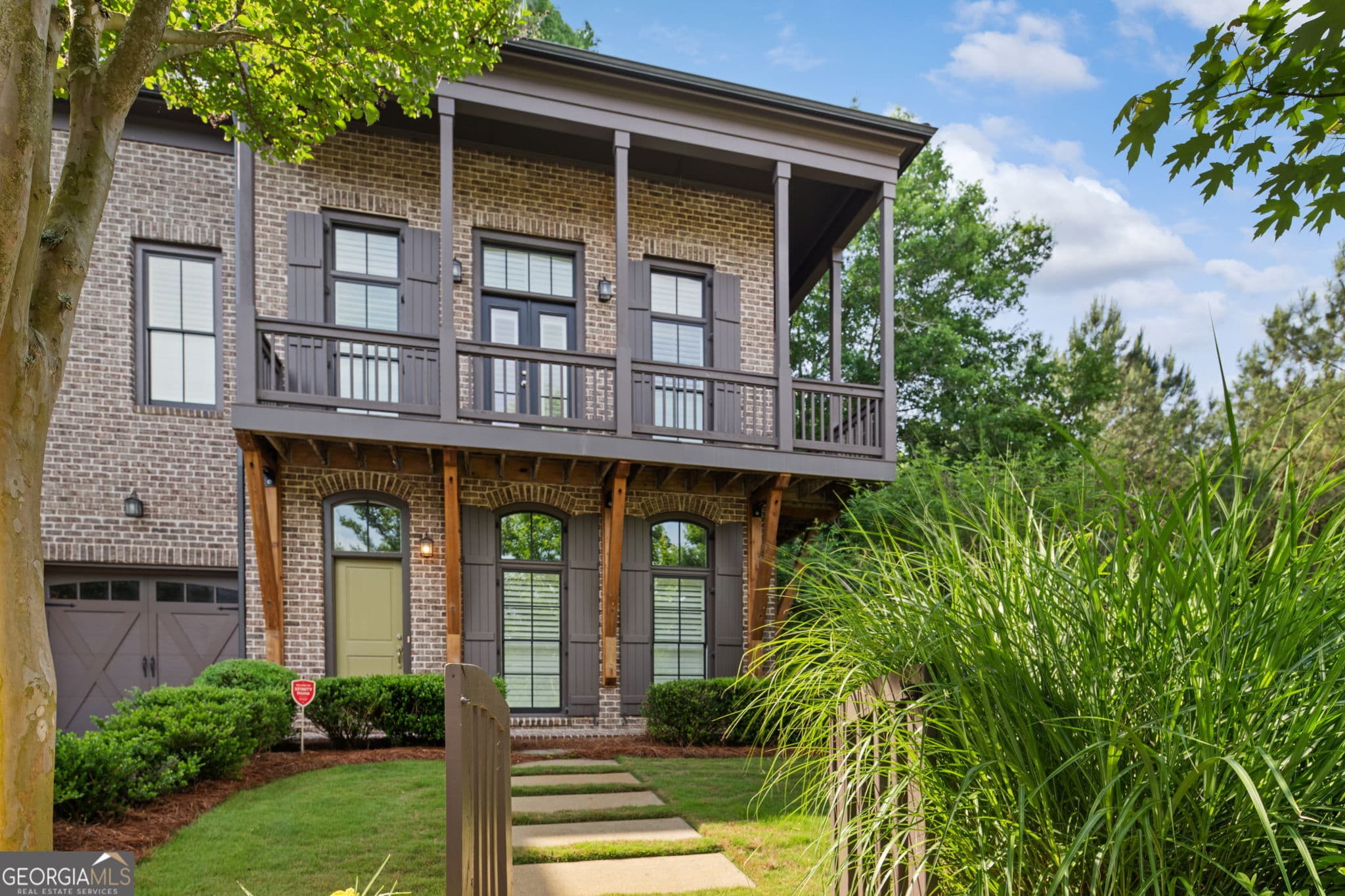 3 bedroom, 2.5 bathroom, 2,406 sq ft townhouse sold at 5939 Bond Street, Cumming, GA 30040