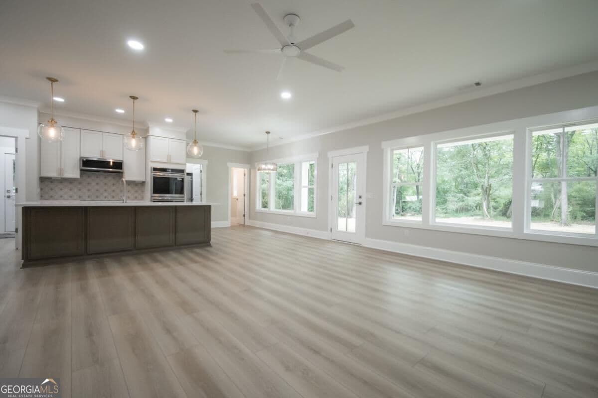 4 bedroom, 3.5 bathroom, 2,600 sq ft single family residence for sale at 2309 Monroe Jersey Road, Monroe, GA 30655 — photo 9