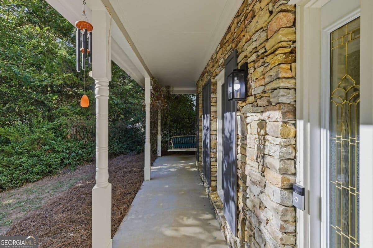 4 bedroom, 2.5 bathroom, 2,171 sq ft single family residence for sale at 1315 Tuxedo Court, Lawrenceville, GA 30043 — photo 4