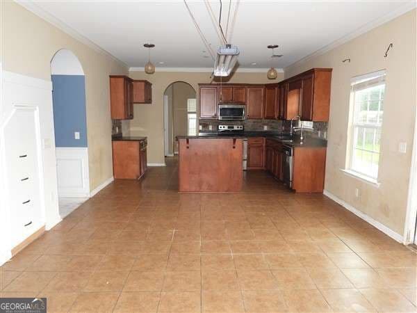 4 bedroom, 2.5 bathroom, 2,997 sq ft single family residence for sale at 532 Mustang Lane, Ludowici, GA 31316 — photo 5