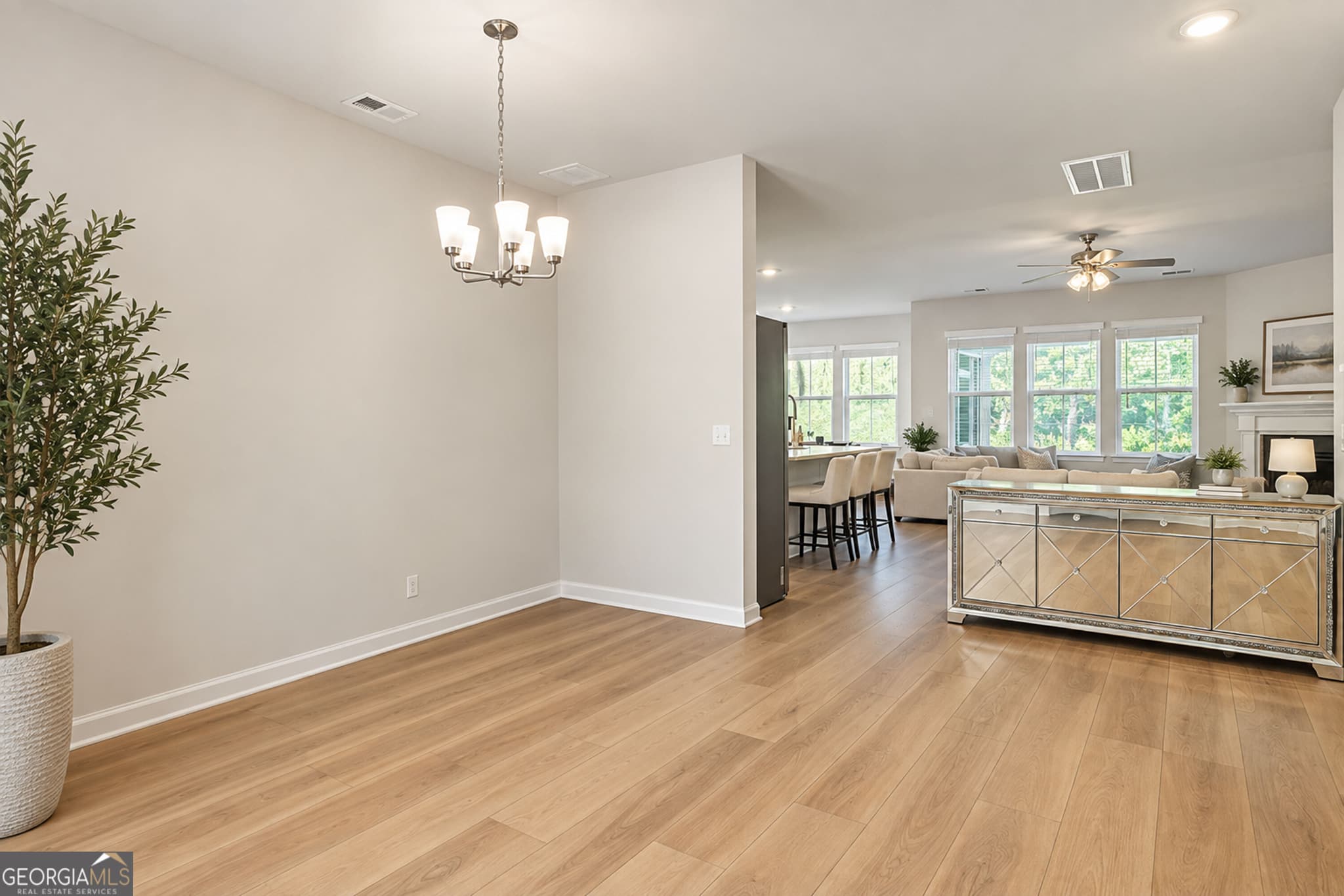 6 bedroom, 4.5 bathroom single family residence for sale at 77 Woodbury Lane, Pooler, GA 31322 — photo 9