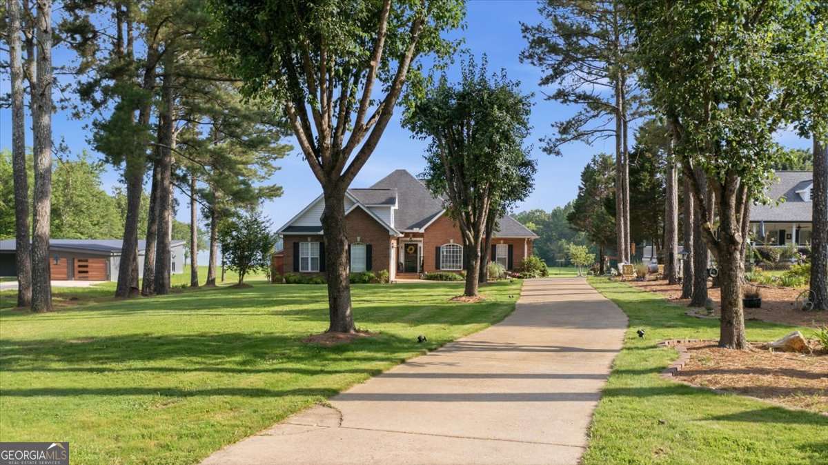 5 bedroom, 3 bathroom, 3,214 sq ft single family residence for sale at 1590 County Road 136, Cedar Bluff, AL 35959 — photo 4