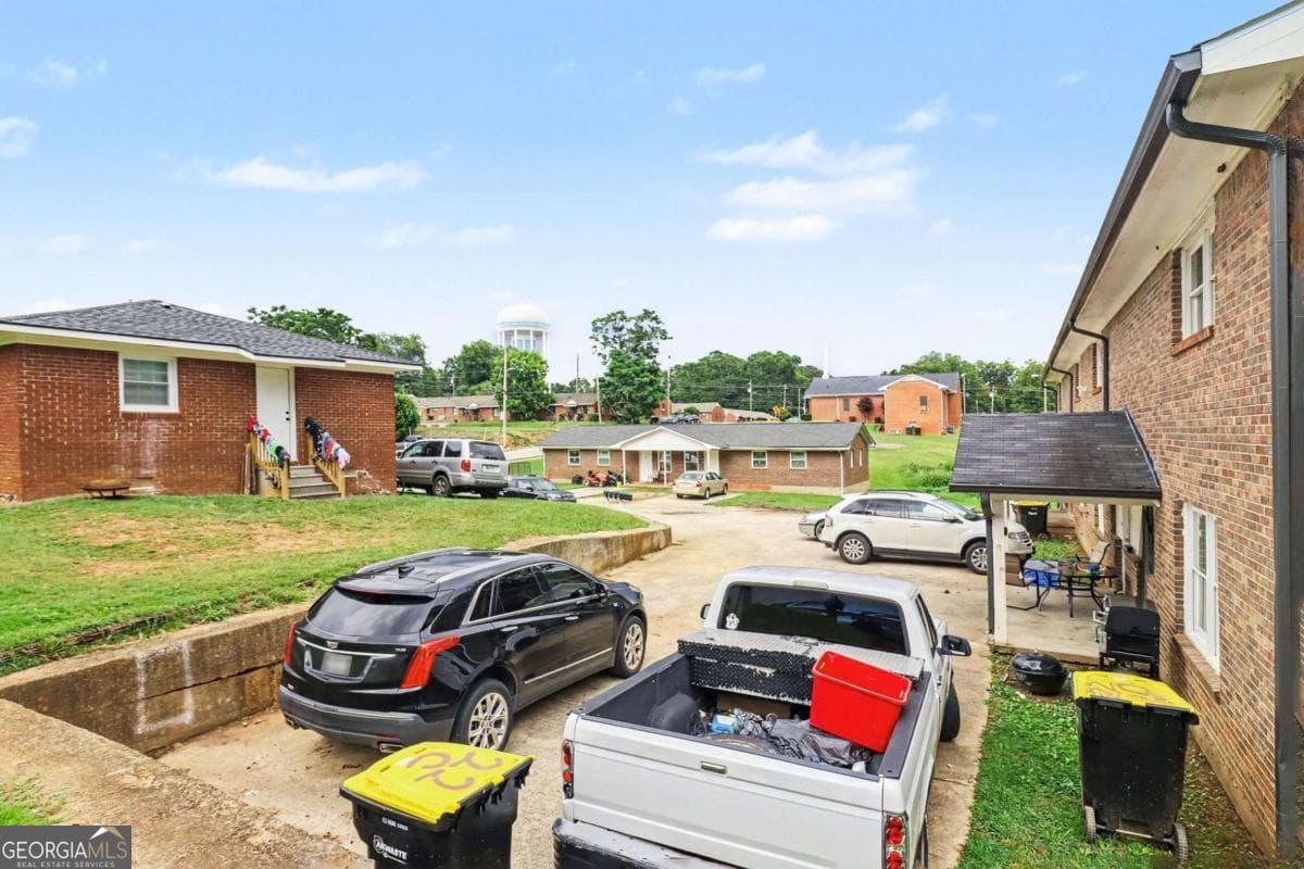 multi family,quadruplex for sale at 22 Pratt Street, Newnan, GA 30263 — photo 6