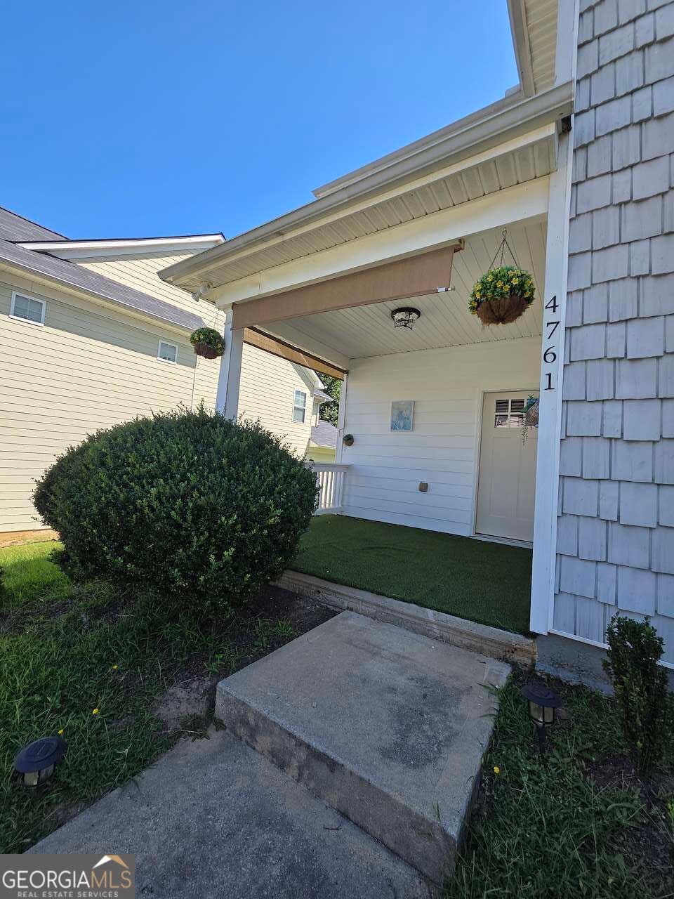 3 bedroom, 2.5 bathroom, 1,670 sq ft single family residence for rent at 4761 Highpoint Way # 139, Atlanta, GA 30349 for $2,200 a month — photo 2