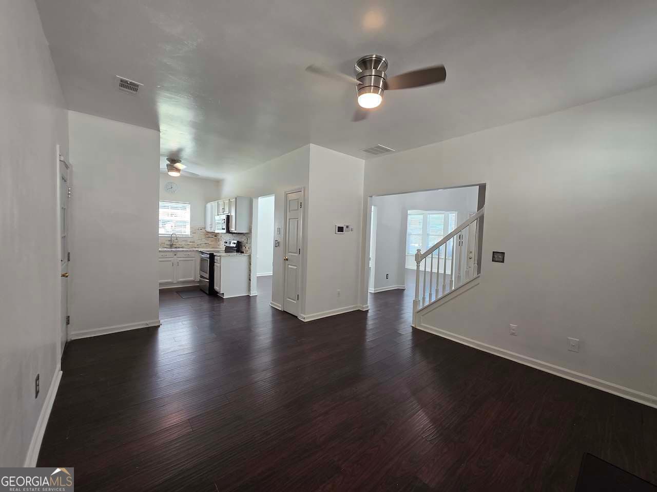 3 bedroom, 2.5 bathroom, 1,670 sq ft single family residence for rent at 4761 Highpoint Way # 139, Atlanta, GA 30349 for $2,200 a month — photo 8