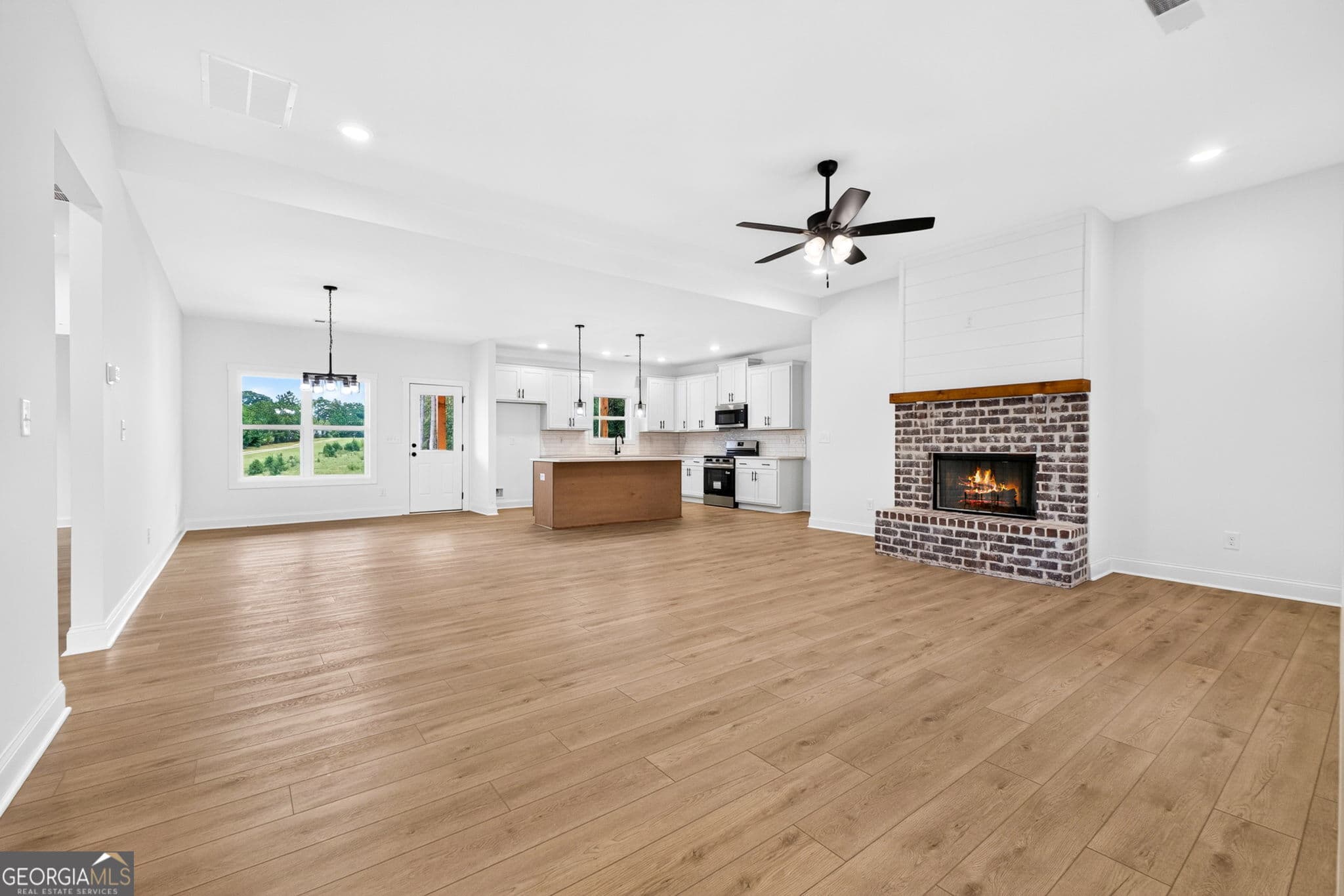 4 bedroom, 2 bathroom, 2,050 sq ft single family residence for sale at 681 Pine Grove Church Road, Culloden, GA 31016 — photo 6