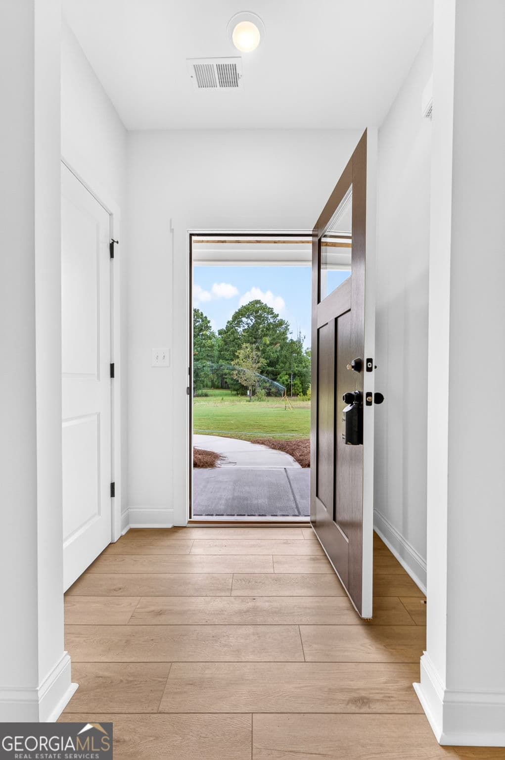4 bedroom, 2 bathroom, 2,050 sq ft single family residence for sale at 681 Pine Grove Church Road, Culloden, GA 31016 — photo 5