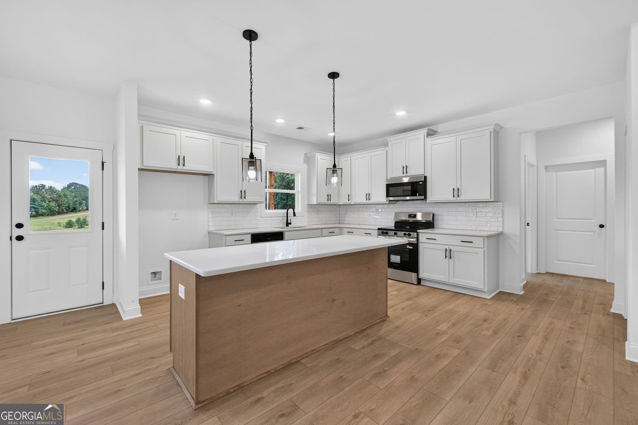 4 bedroom, 2 bathroom, 2,050 sq ft single family residence for sale at 681 Pine Grove Church Road, Culloden, GA 31016 — photo 9