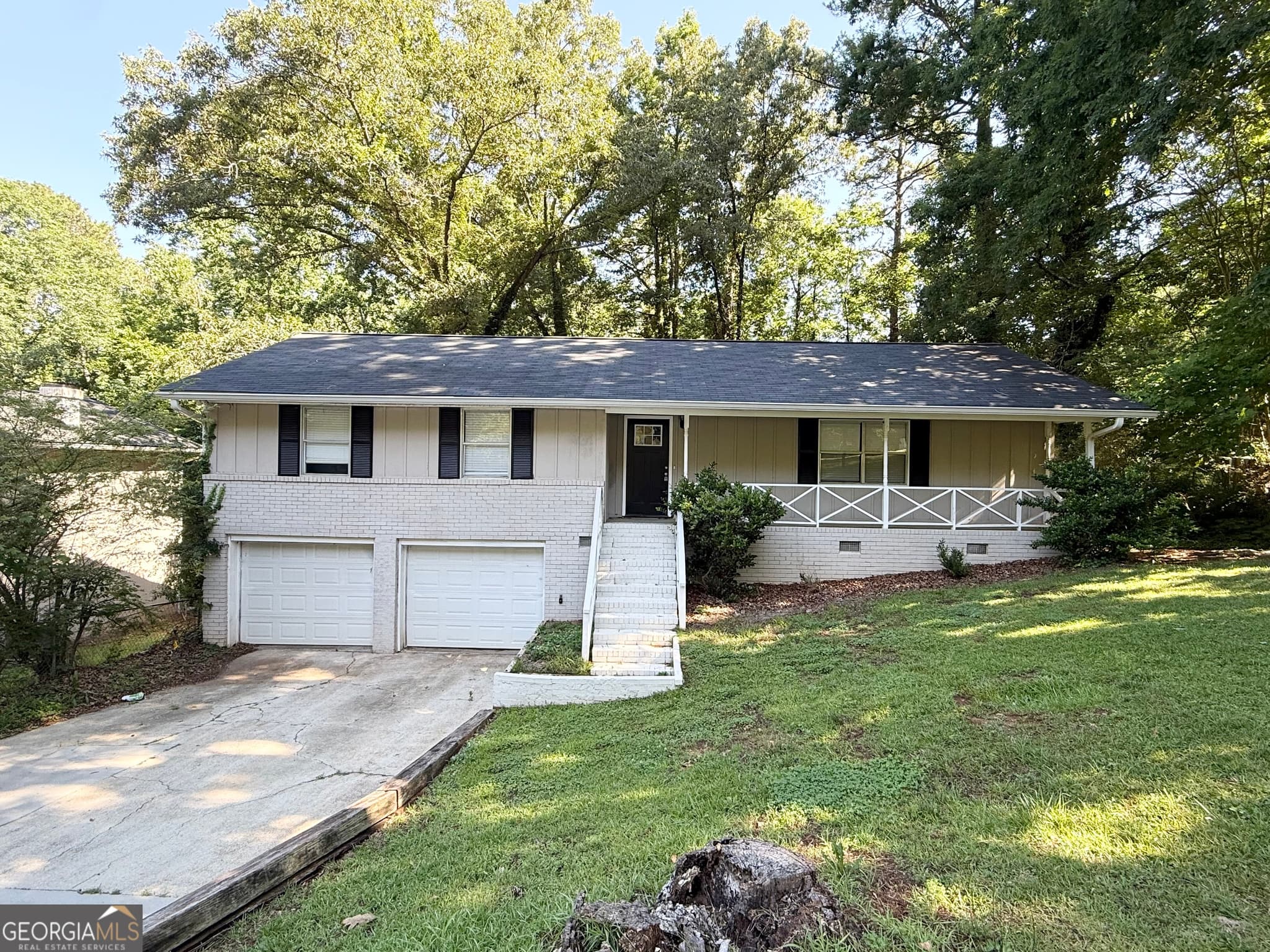 5 bedroom, 2 bathroom, 1,365 sq ft single family residence for sale at 4442 CEDAR RIDGE Trail, Stone Mountain, GA 30083 — photo 2