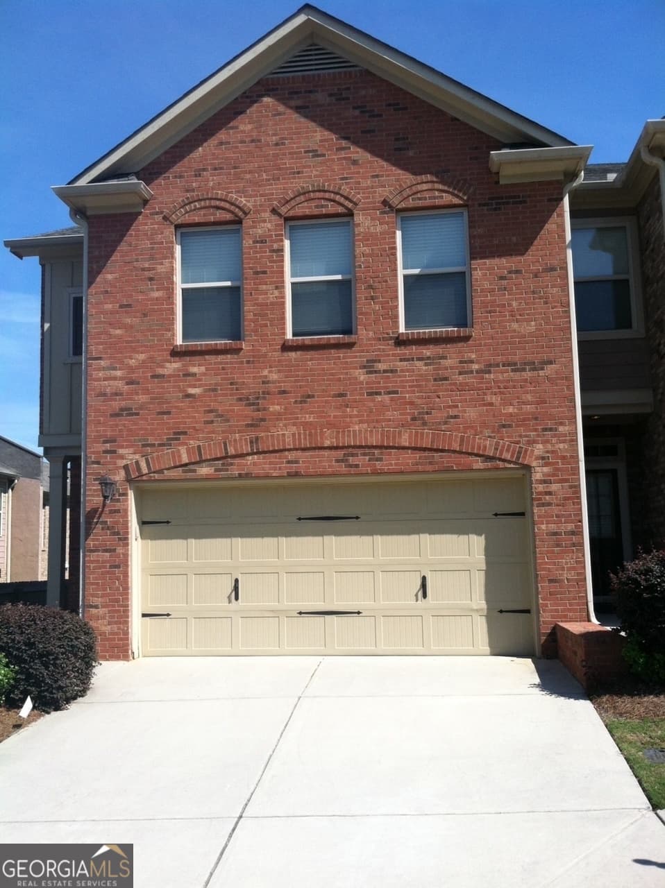3 bedroom, 2.5 bathroom, 1,760 sq ft townhouse for rent at 1215 Mistyhaynes Way, Grayson, GA 30017 for $1,995 a month — photo 1 of 1