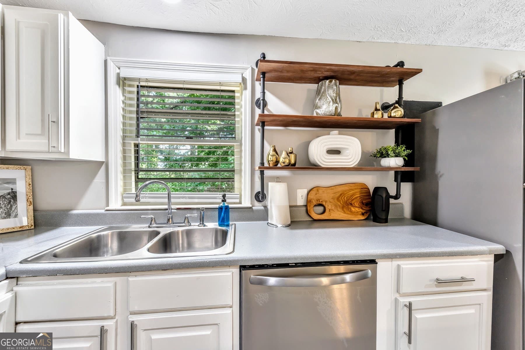 2 bedroom, 1 bathroom, 950 sq ft single family residence for rent at 165 Cole Lake Road, Dallas, GA 30157 for $3,600 a month — photo 10