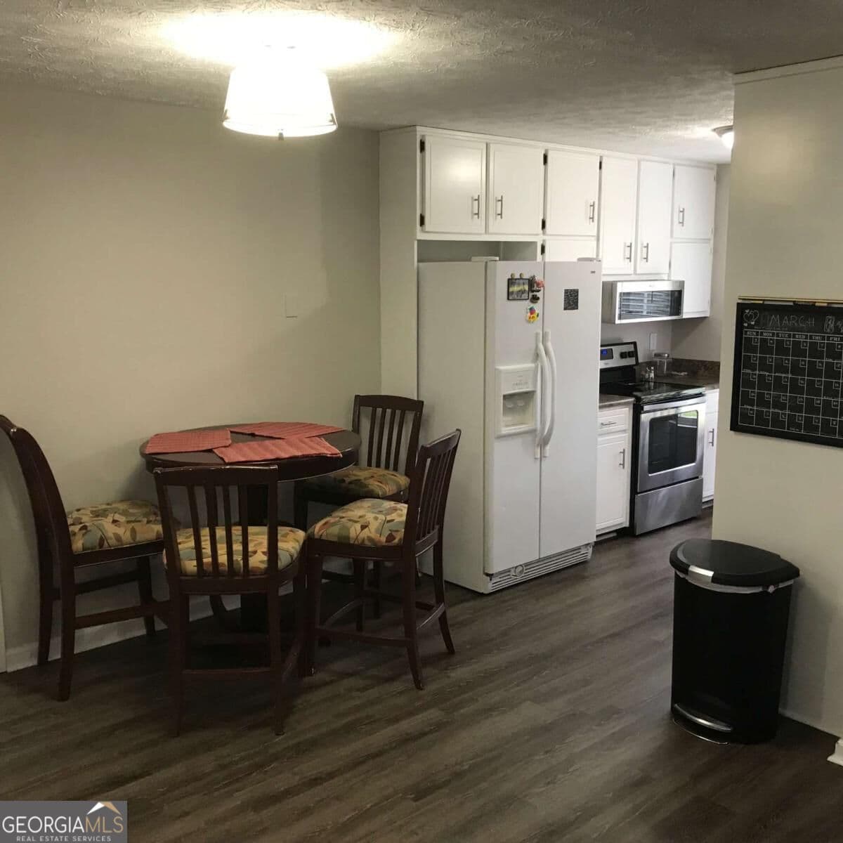 3 bedroom, 2 bathroom, 1,251 sq ft single family residence for rent at 108 Linden Lane, Peachtree City, GA 30269 for $2,250 a month — photo 9