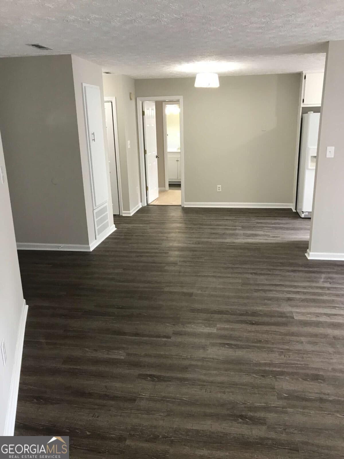 3 bedroom, 2 bathroom, 1,251 sq ft single family residence for rent at 108 Linden Lane, Peachtree City, GA 30269 for $2,250 a month — photo 4